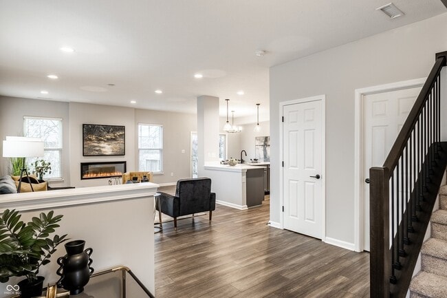 Photo - 17491 Fetzer Ct