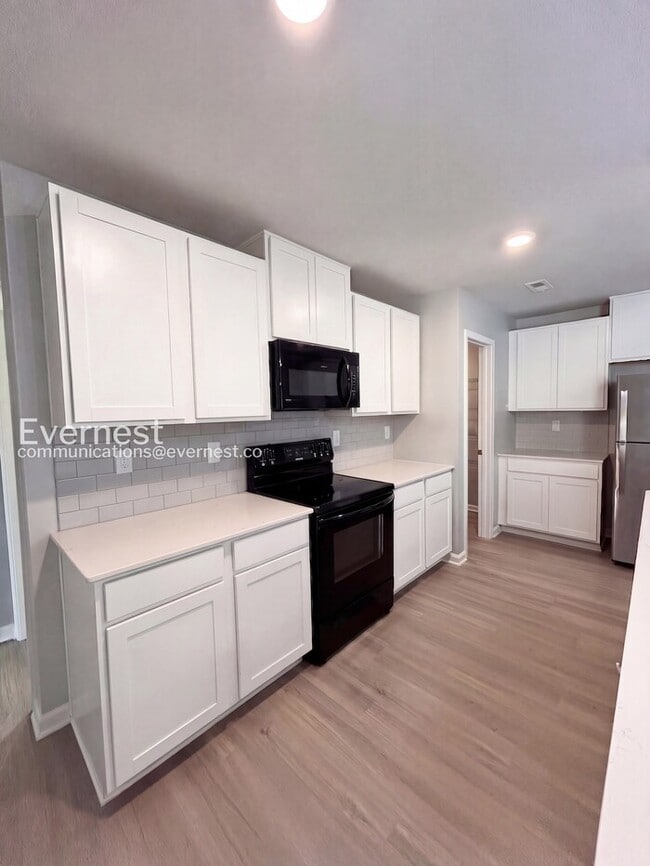 Photo - 1326 Bryson Ln