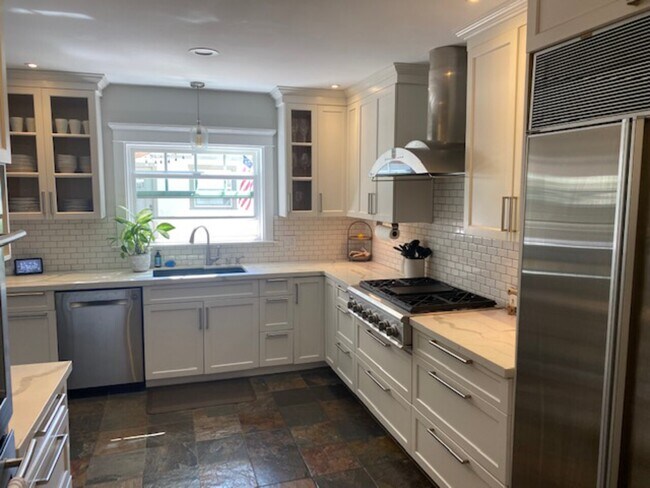 Photo - 3727  31st street