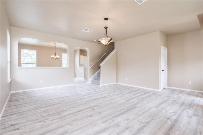 Photo - 1501 Sweet Leaf Ln