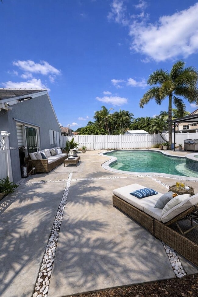 Photo - 19227 NW 22nd St