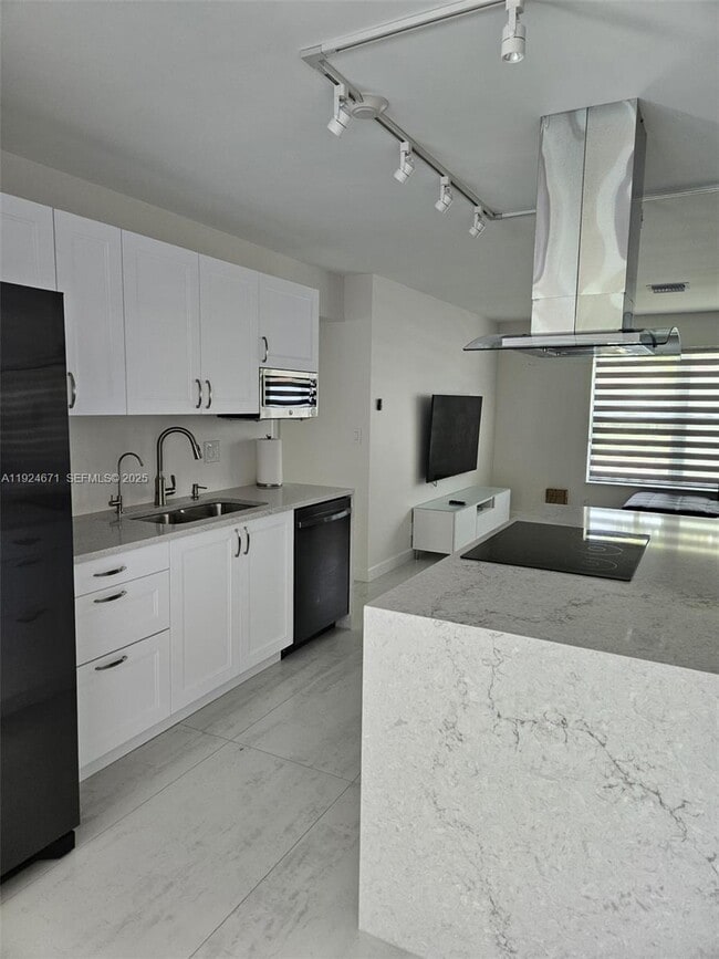 Photo - 1001 SE 14th Dr