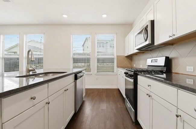 5701 Gerard Dr Unidad 2