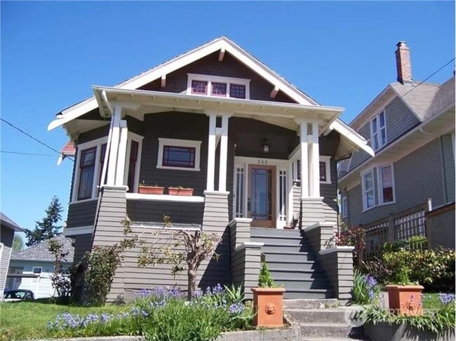 Building Photo - 342 NW 49th St