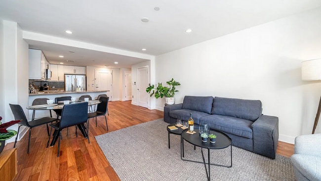 Building Photo - 2287 Johnson Ave Unit 6 Rental