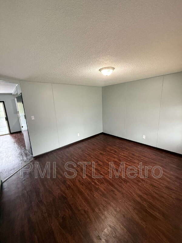 Photo - 10421 Prince Dr