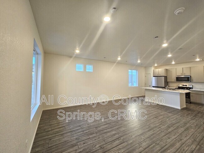 9256 Lytle Grv