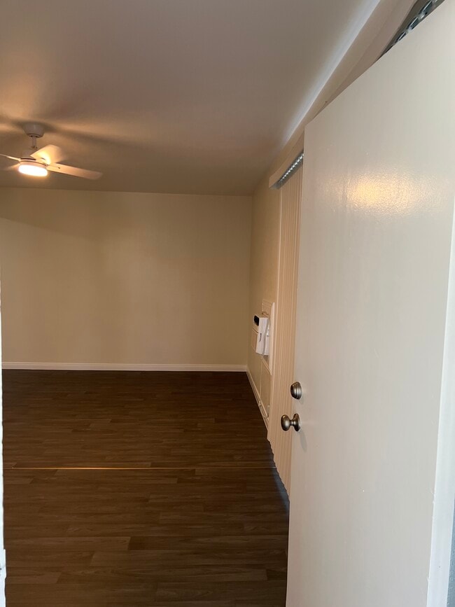 Photo - 2324 E Commonwealth Ave Unit 20