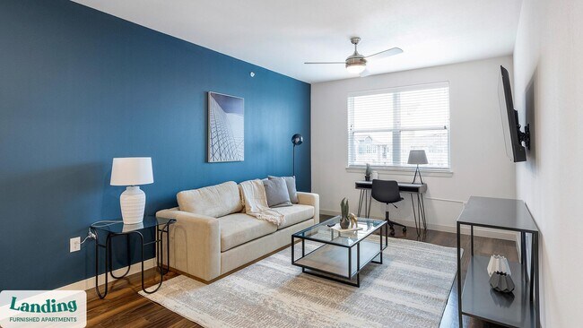 Photo - 255 Williamsburg Pkwy Unidad B310.1409531