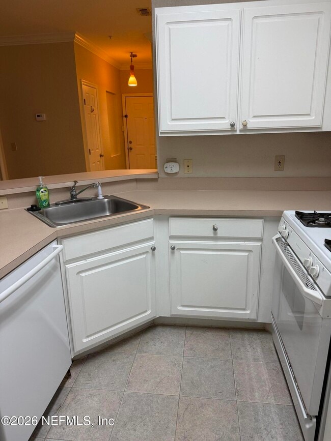 Photo - 13810 Sutton Park Dr N Unit 922