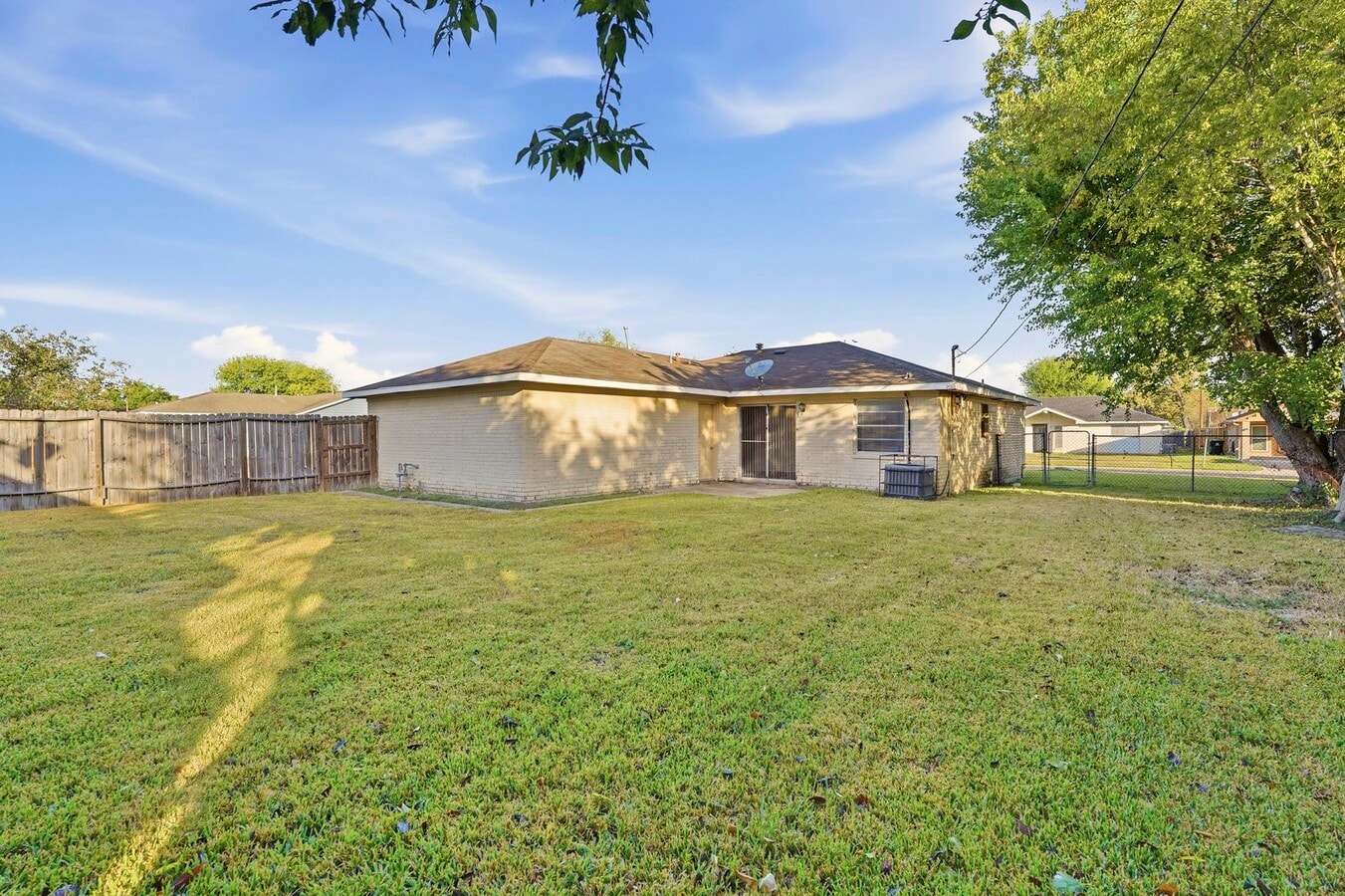 Photo - 3427 Prudence Dr