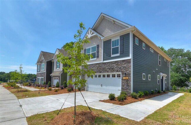 Photo - Like New Townhome in Beautiful North Charl...
