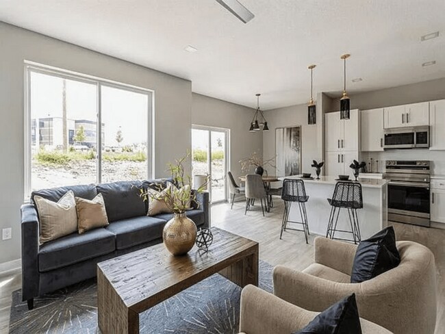 Photo - 15588 Rocklyn Dr Casa Adosada