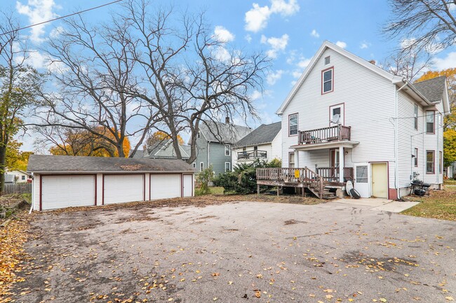 Photo - 1203 Vilas Ave Unit 2