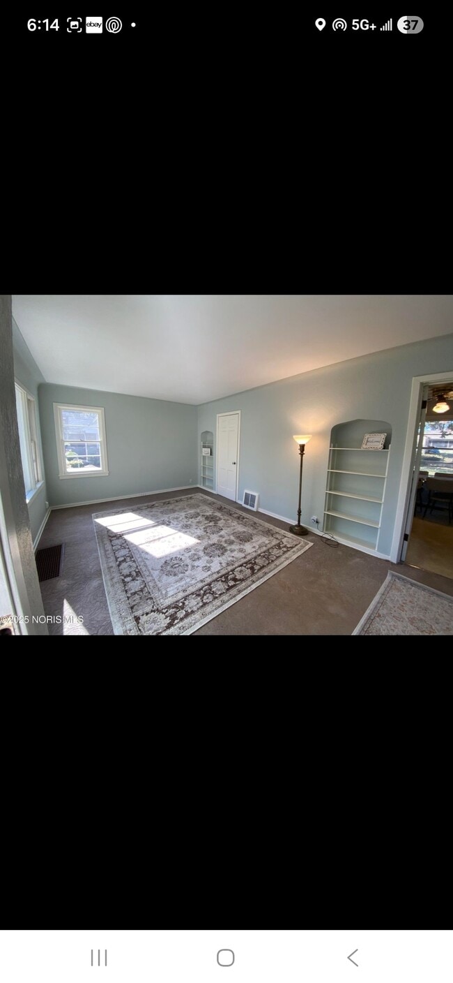 Photo - 3331 Van Fleet Pky