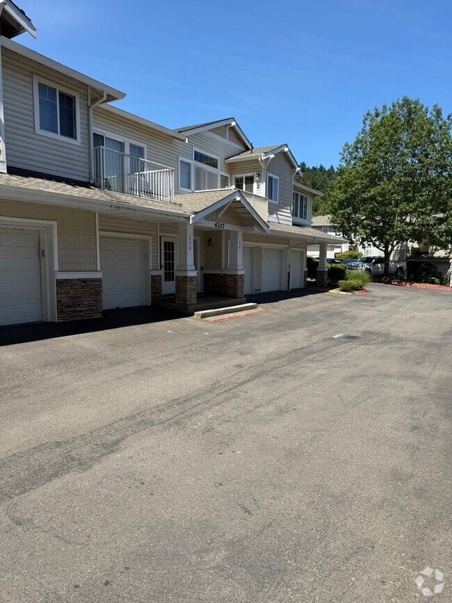 Building Photo - 2Bd/2Ba Kent Condo