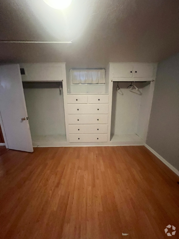 Building Photo - 232 N 14th Ave Rental