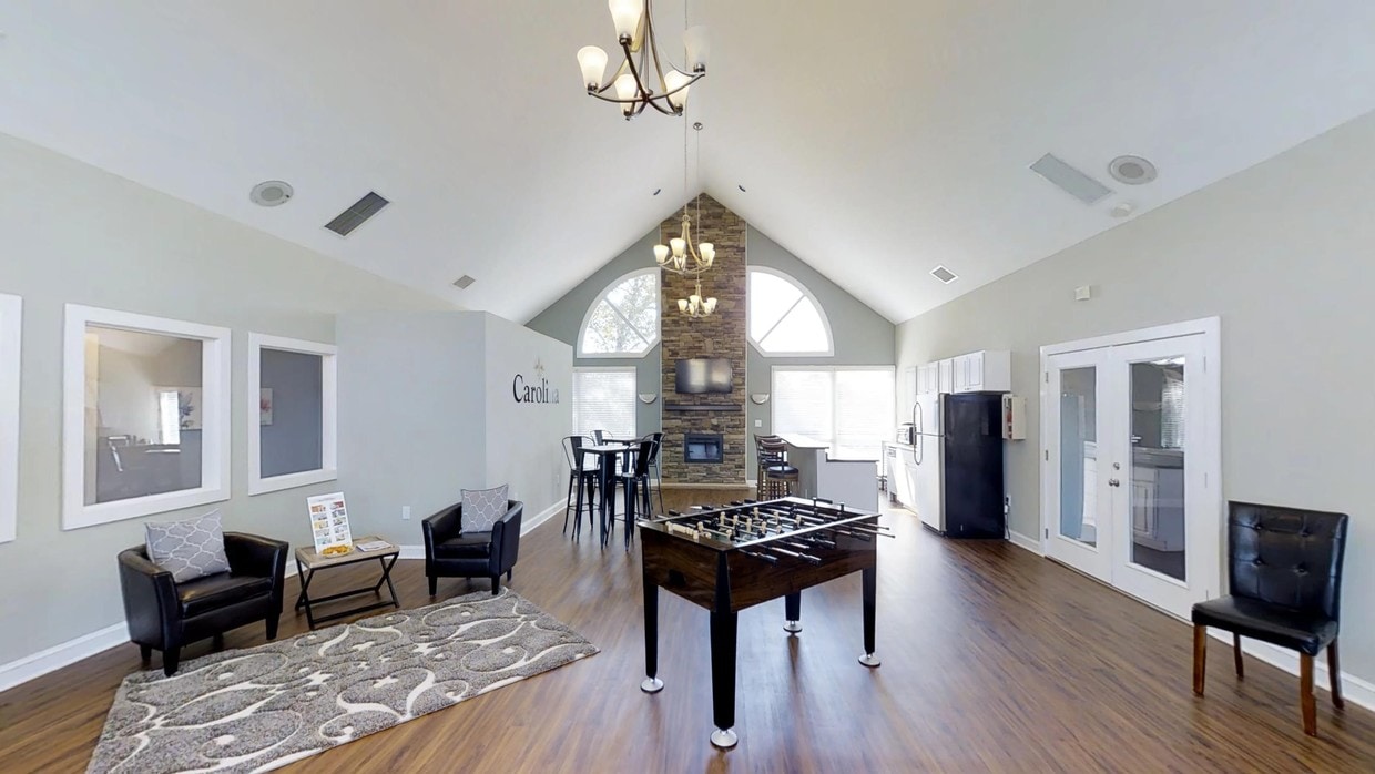 Photo - Carolina - Students save up to 10%! Apartments