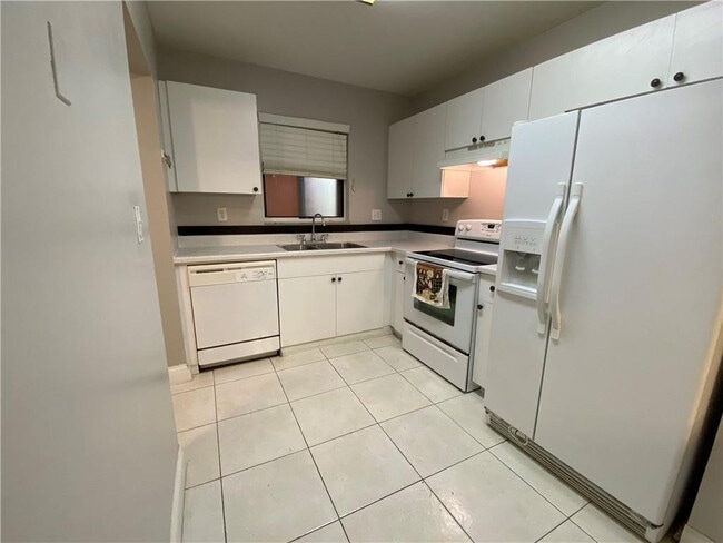 Photo - 2967 Riverside Dr Unit 109