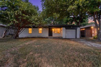 Building Photo - 445 Bolero Ave