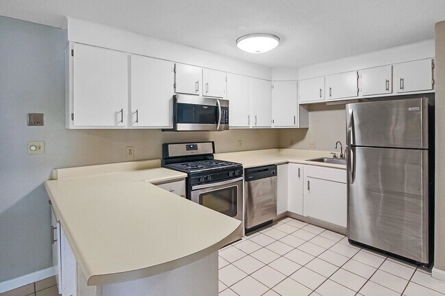 Photo - 3 New Haven Dr Unit G205