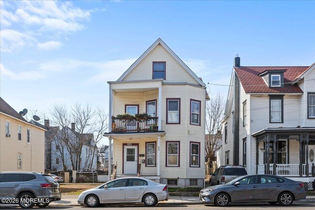 Building Photo - 104 Welton St Unit 1