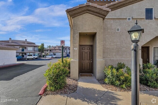 Building Photo - 3236 E Chandler Blvd Rental