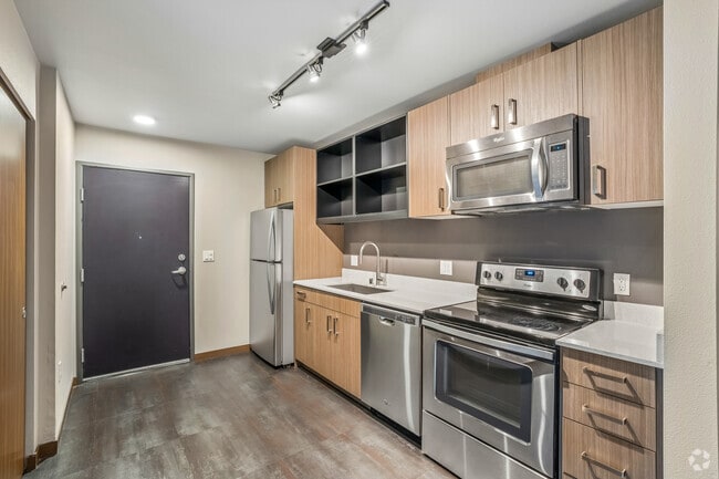 1BR, 1BA - 612SF - Kitchen