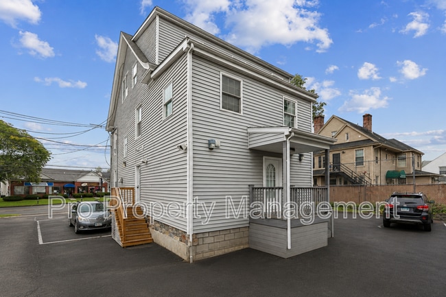 Photo - 79 West St