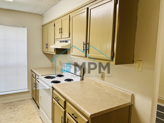 Photo - 7 Briarwood Cir