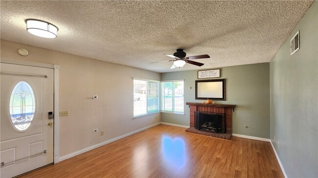 Photo - 538 E Banyan St