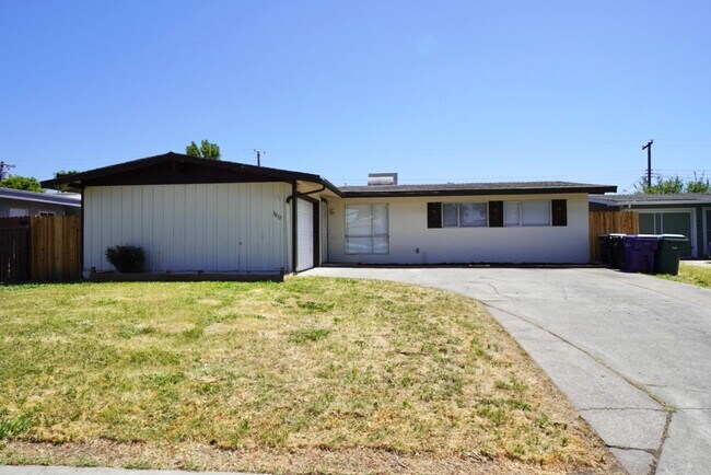 Wonderful 3 Bedroom, 2 Bath home in Sacram... - Wonderful 3 Bedroom, 2 Bath home in Sacram...