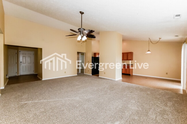 Photo - 3060 Hidden Pine Dr