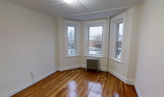Photo - 1173 Boylston St