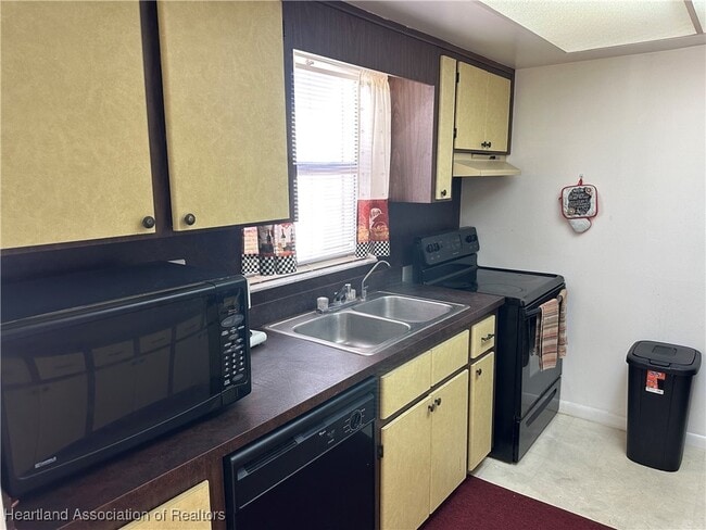 Photo - 4717 Leucadendra Dr