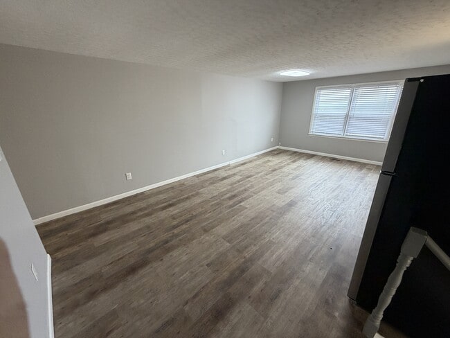 Photo - 253 Magnolia Ave