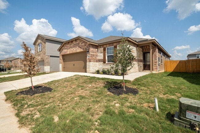 Building Photo - Beautiful 4 Bedroom, 2 Bath, Home in Liberty Hill