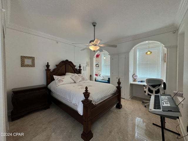 Photo - "Discover Coastal Comfort: Spacious 3-Bed,...