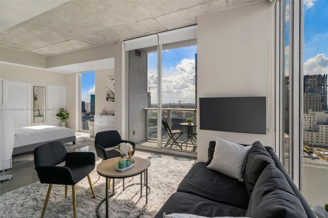 Photo - 151 SE 1st St Unit 2110