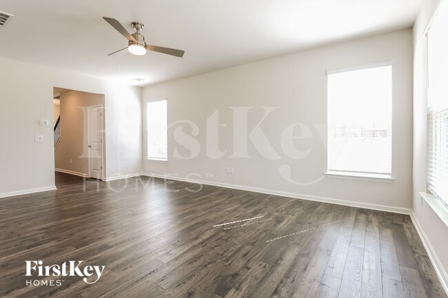 Photo - 1207 Mission Hill Ln