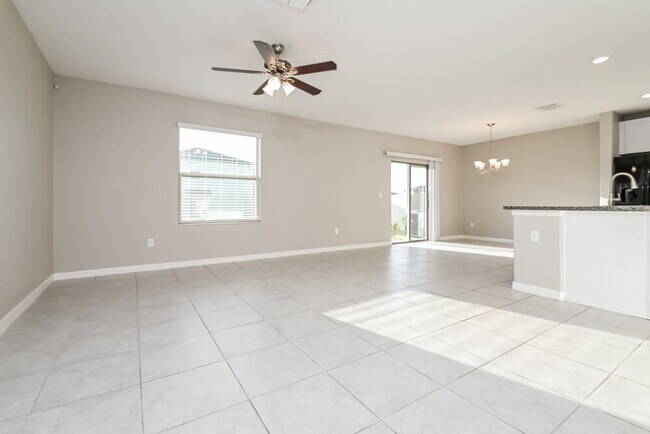 Photo - 15472 Broad Brush Dr