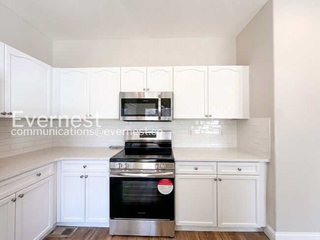 Photo - 4422 Whippoorwill Pl