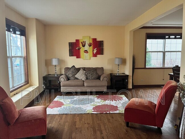 Photo - 2050 Rockland Dr