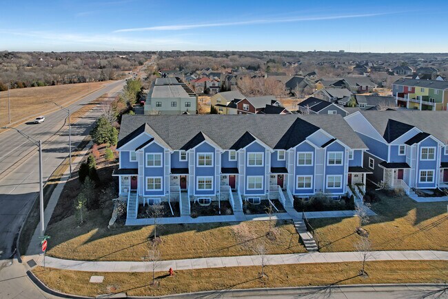 Photo - 7008 Kentwell Ln