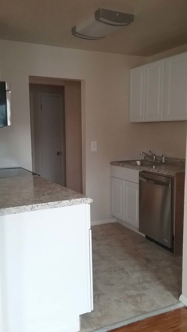 Squire Village Apartments Townhomes for Rent New Windsor, NY