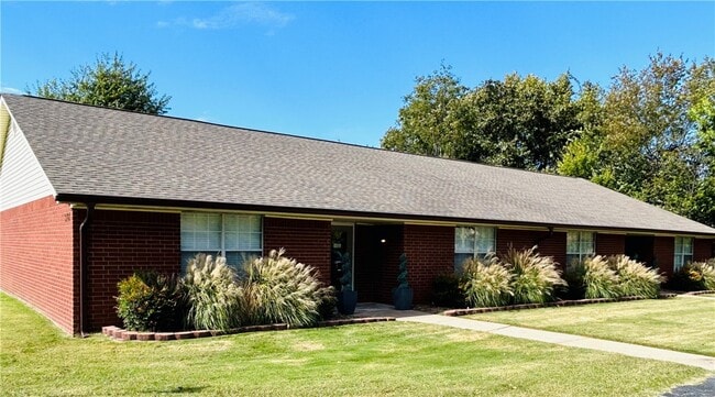 3701 W Cedar St Unit 1