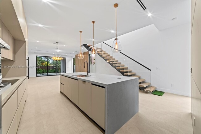 Photo - 1812 Miami Rd Townhome