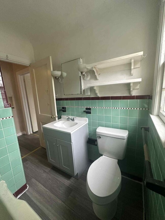 Photo - 3 Bed/1 Bath House