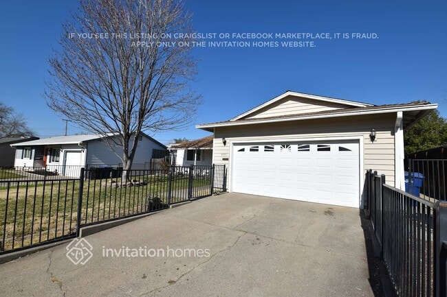 Photo - 4551 Penwith Way