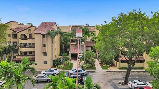 Building Photo - 9285 SW 125th Ave Unit U-101
